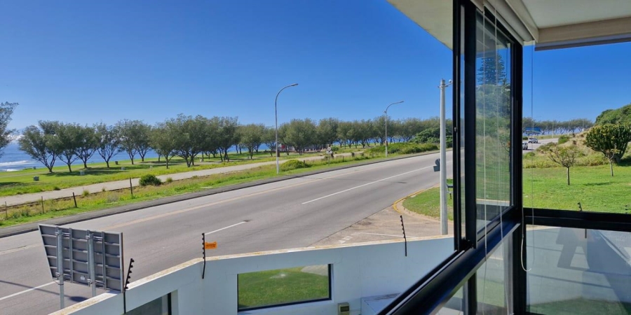 3 Bedroom Property for Sale in Santos Bay Western Cape